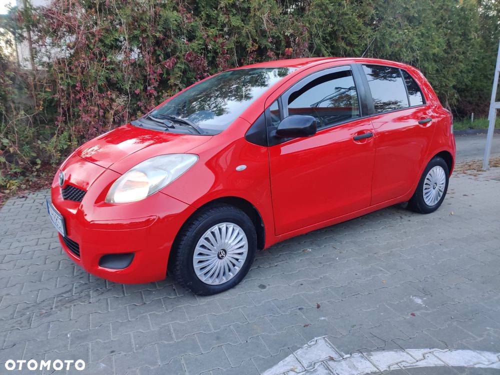 Toyota Yaris 1.0 Terra - 10