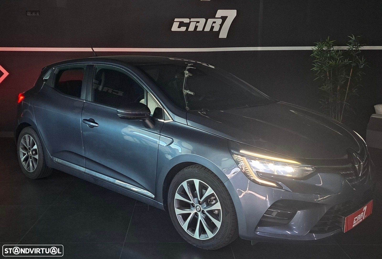 Renault Clio 1.0 TCe Intens Bi-Fuel - 1