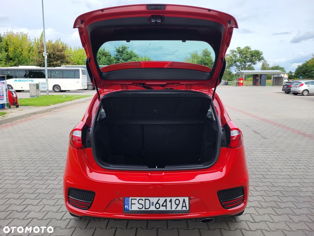 Kia Ceed 1.4 L Business Line - 35