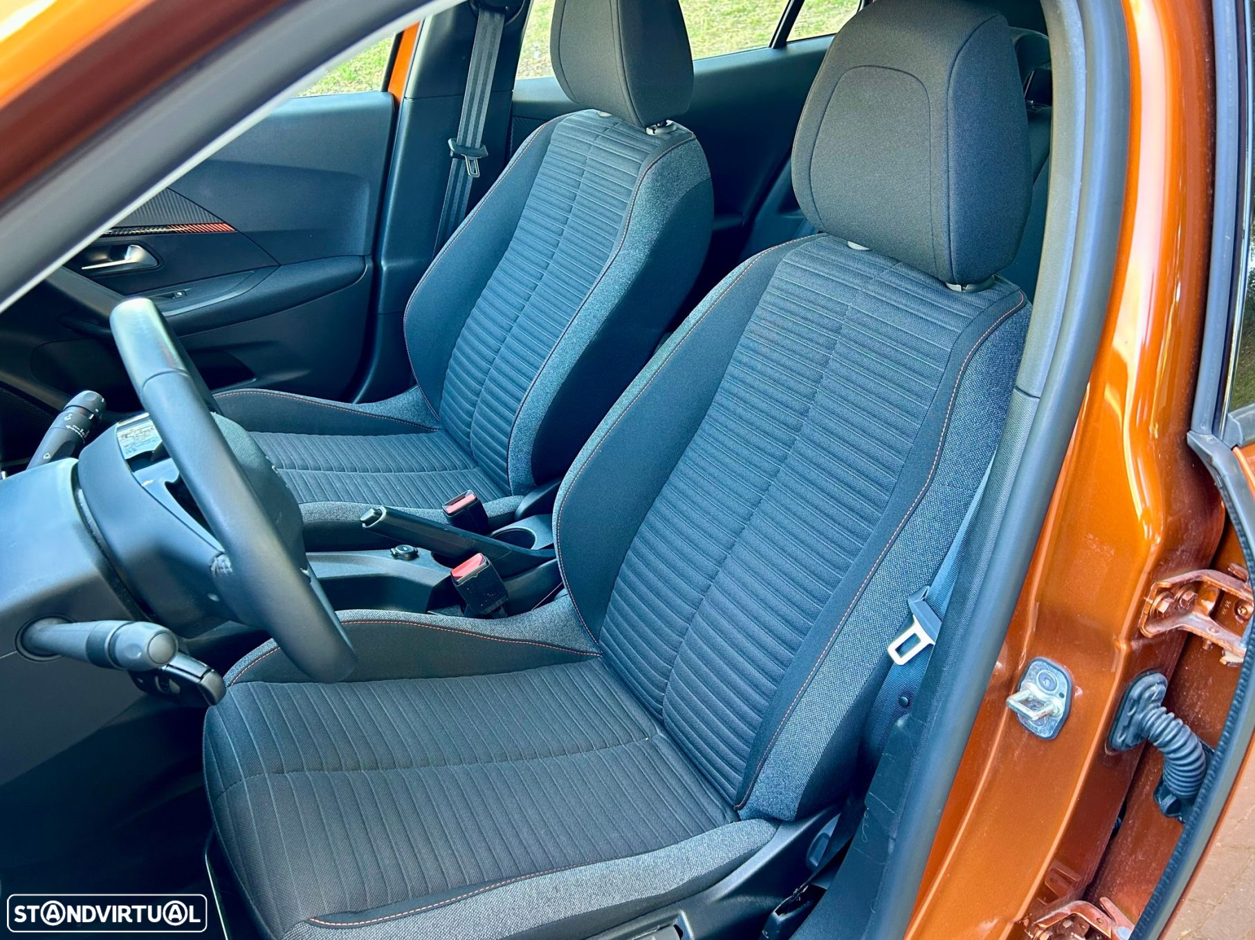 Peugeot 2008 - 22