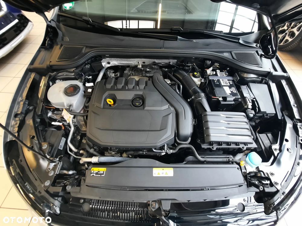 Volkswagen Golf 1.5 TSI OPF Life - 36