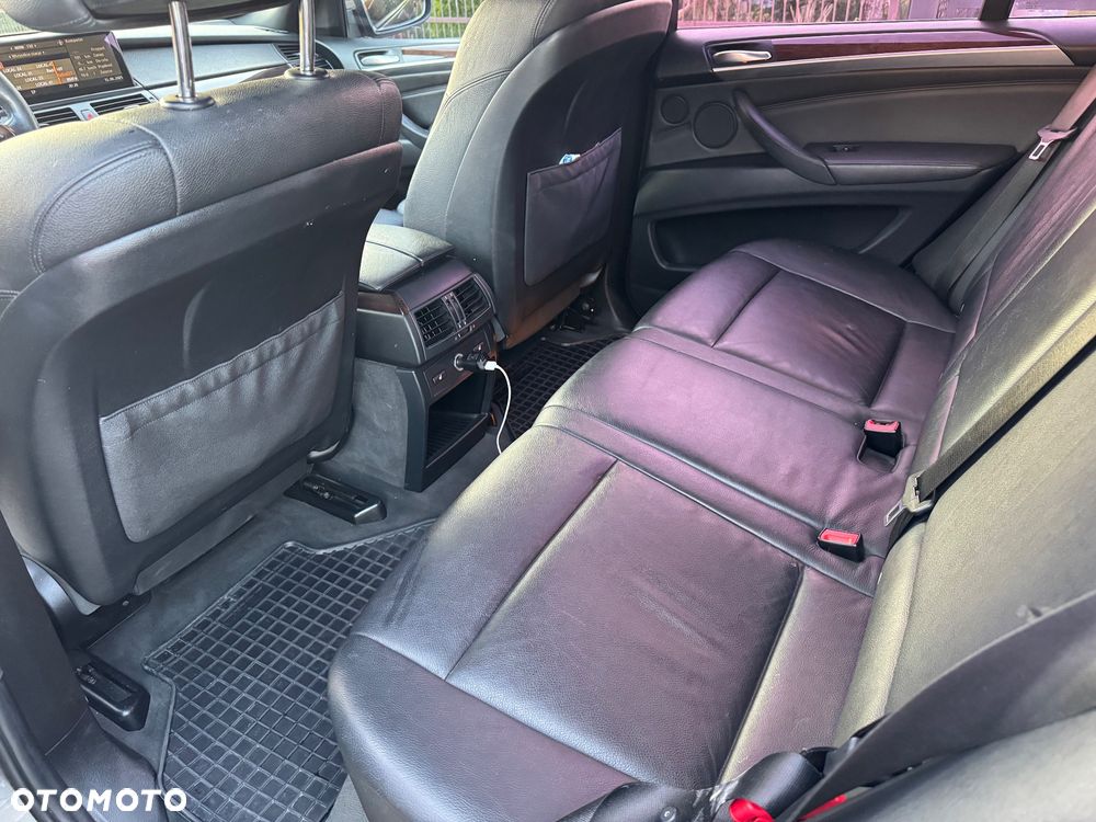 BMW X5 3.0sd - 10