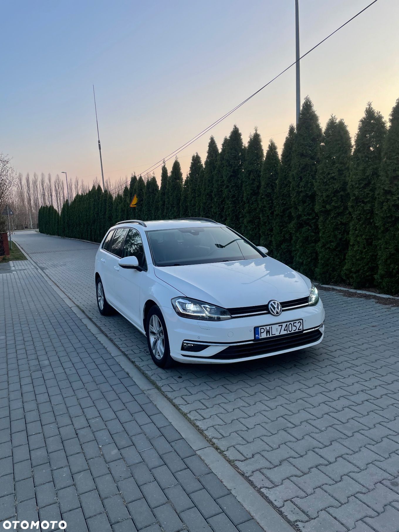Volkswagen Golf 1.6 TDI BlueMotion Technology Comfortline - 1