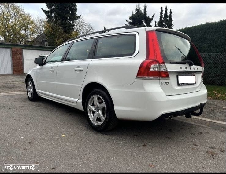 Volvo V70 D4 Geartronic Summum - 2