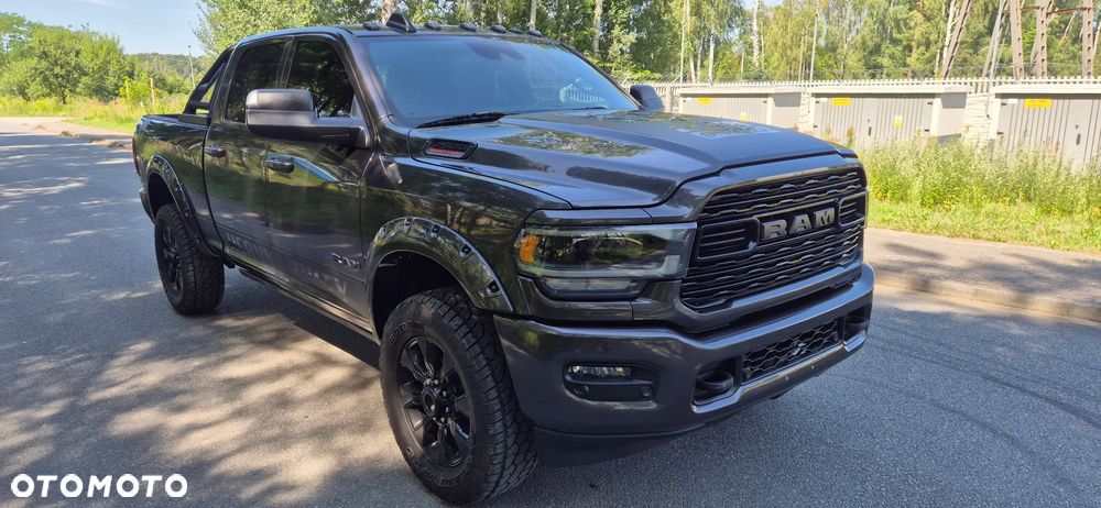 RAM 2500 - 13