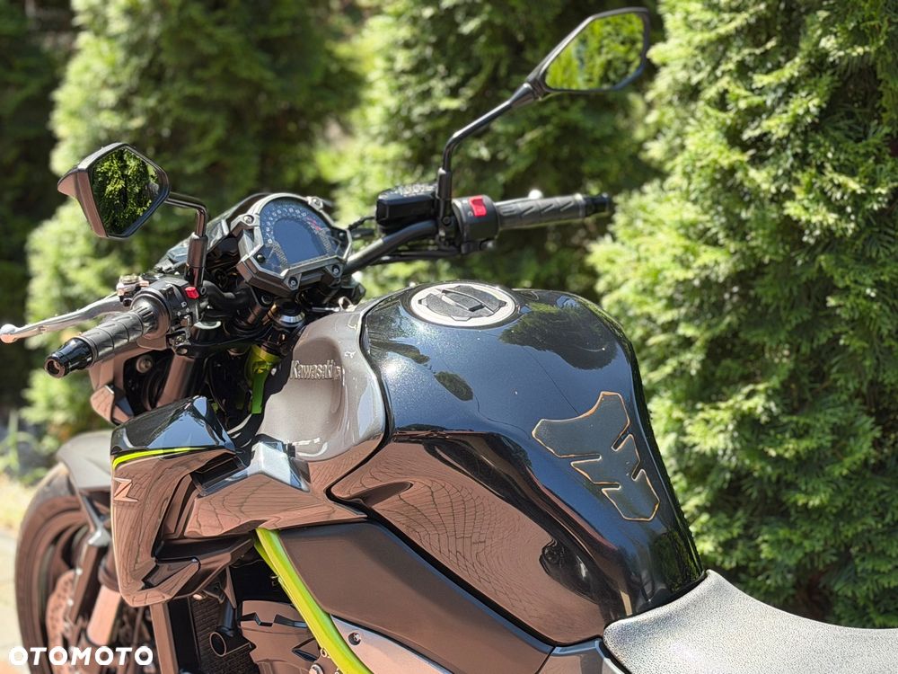 Kawasaki Z 900 - 15