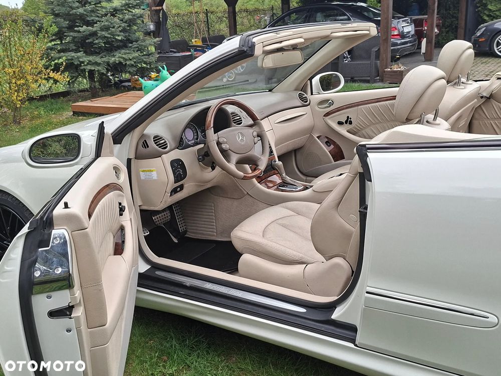 Mercedes-Benz CLK 500 Elegance - 15