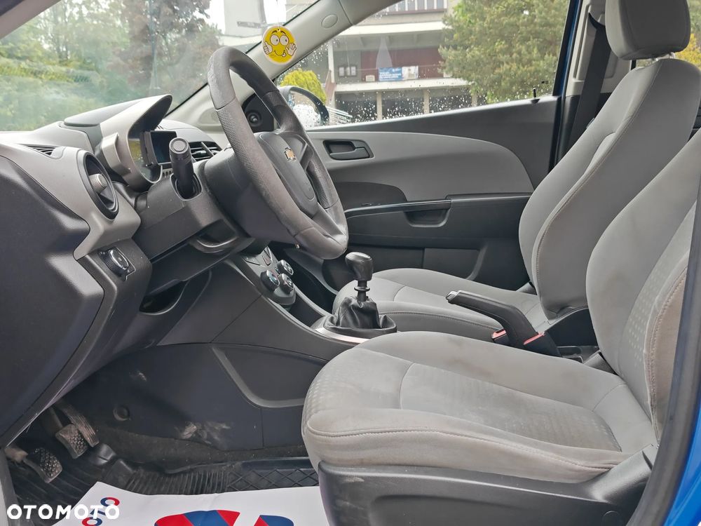 Chevrolet Aveo - 7