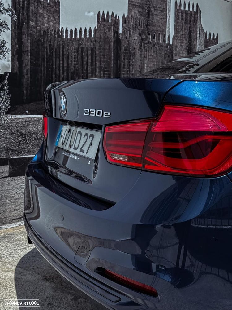 BMW 330 e iPerformance Line Sport - 8