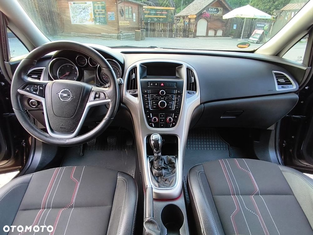 Opel Astra - 16