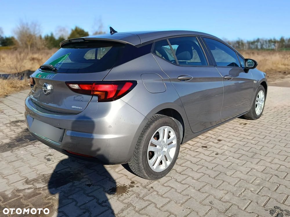 Opel Astra 1.4 T GPF Dynamic S&S - 3