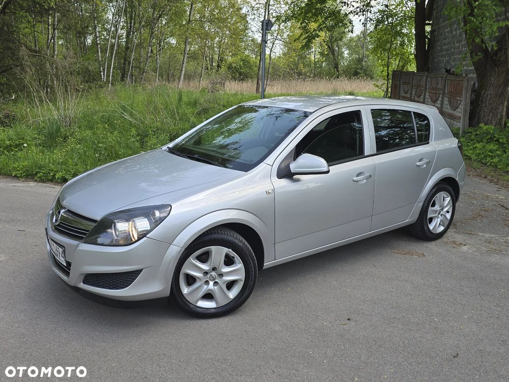 Opel Astra 1.6 Enjoy - 21