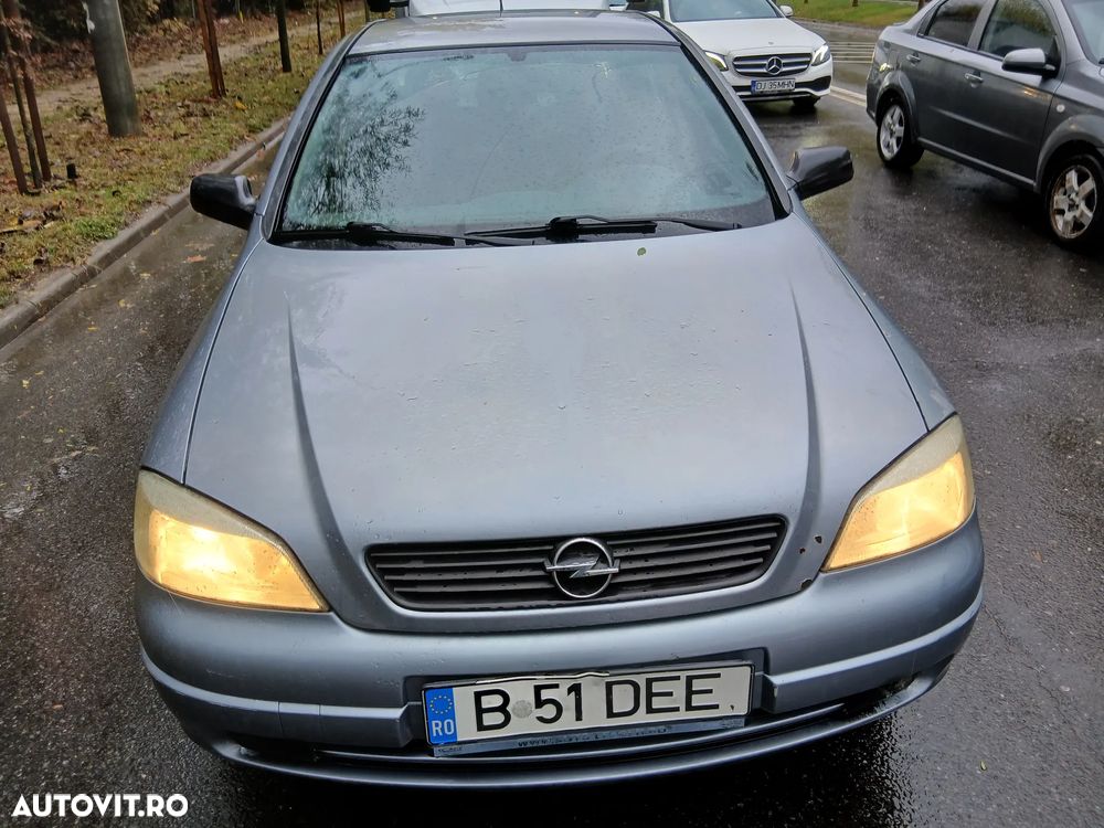 Opel Astra 1.6 - 11