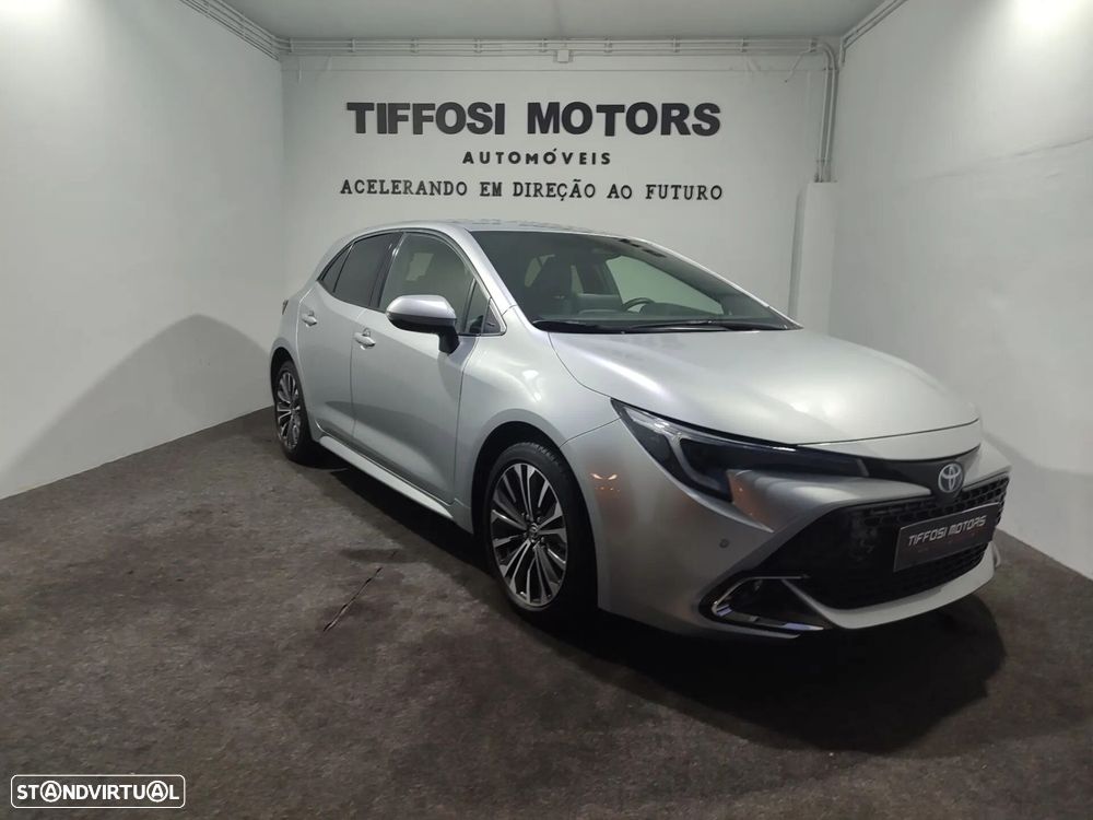 Toyota Corolla 1.8 Hybrid Exclusive - 2