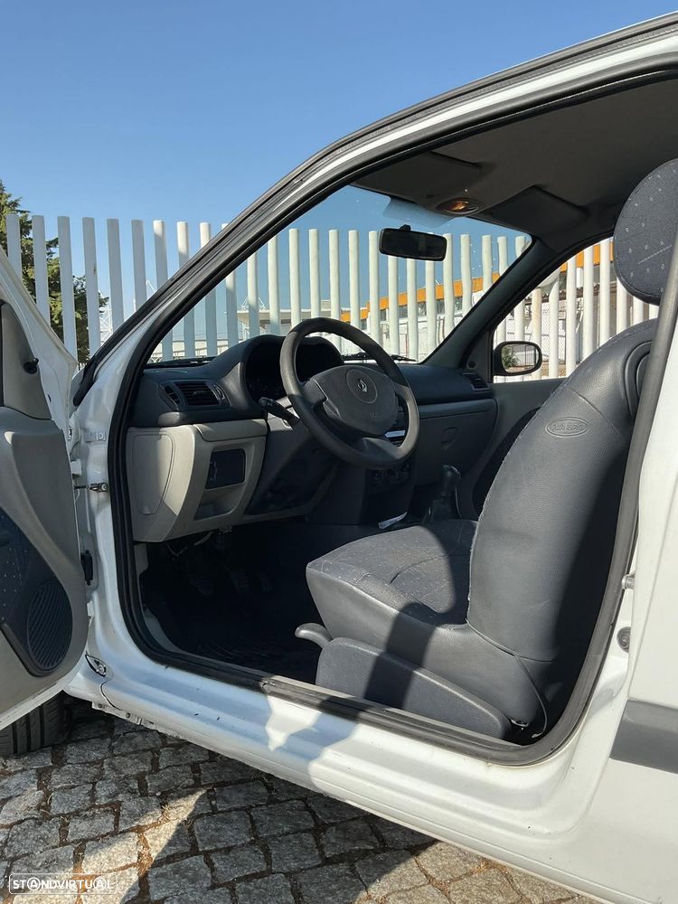 Renault Clio 1.5 dCi Confort Dynamique - 19