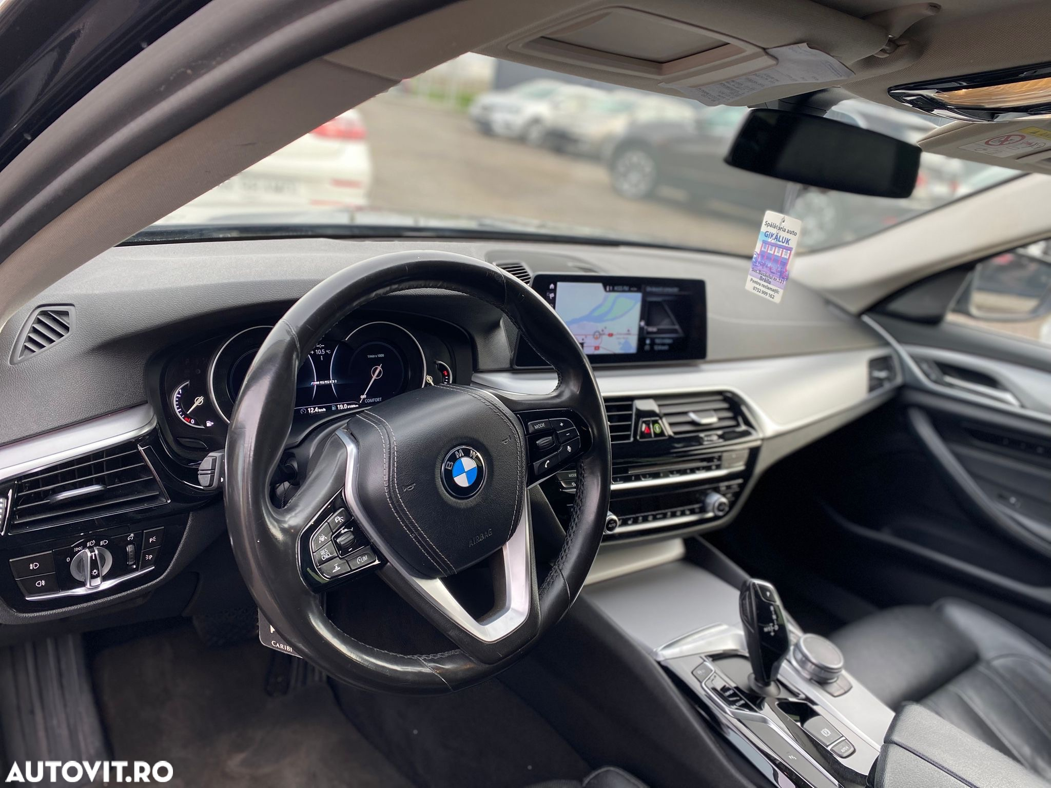 BMW Seria 5 530i Aut. - 11