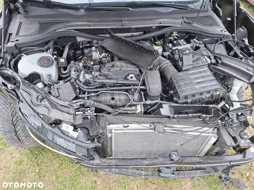 Volkswagen Passat - 12