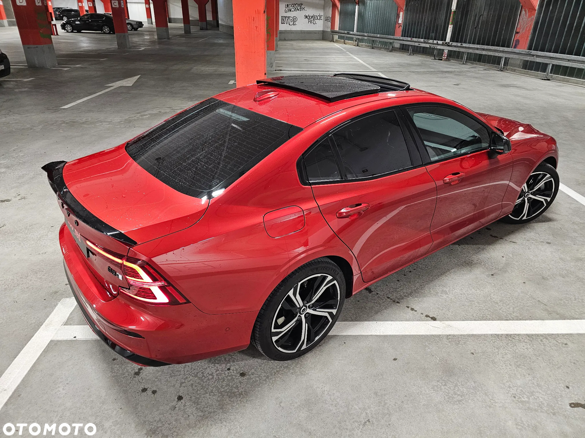 Volvo S60 B5 B AWD Ultimate Dark - 5