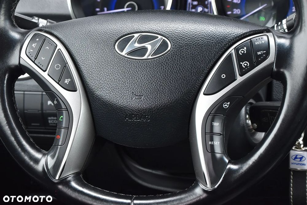 Hyundai i30 1.6 GDI Premium - 20