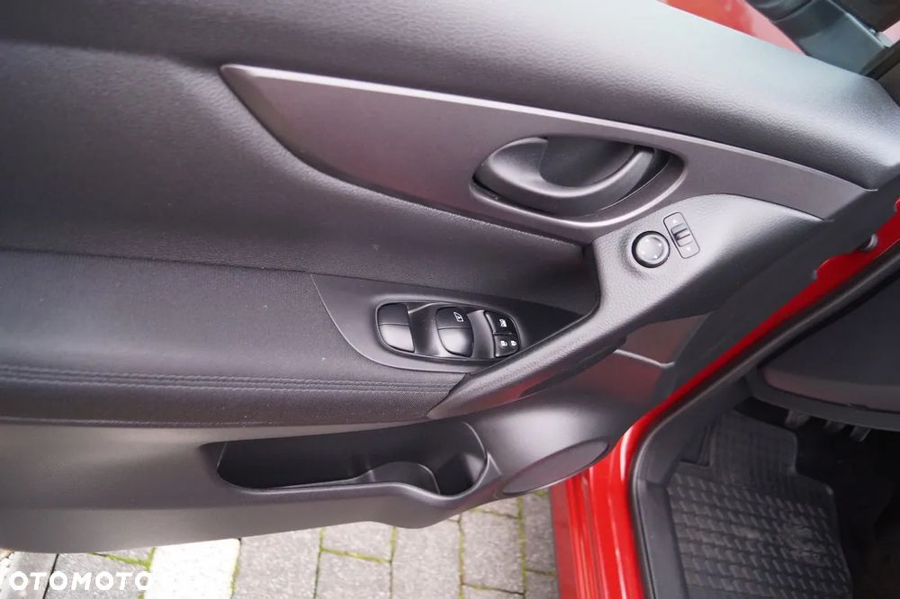 Nissan Qashqai - 13