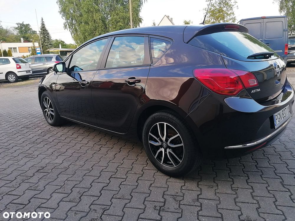 Opel Astra - 6