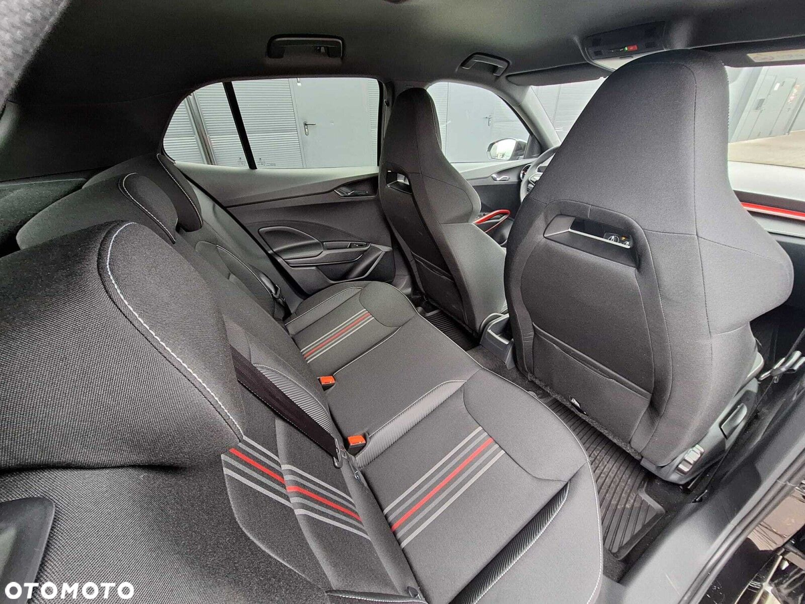 Skoda Fabia 1.0 TSI Monte Carlo DSG - 14