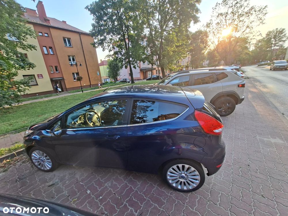 Ford Fiesta 1.4 Ghia EU5 - 4