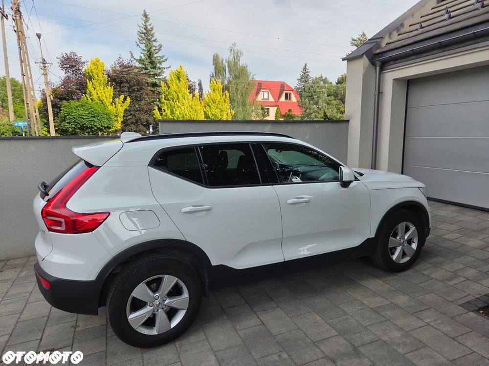 Volvo XC 40 T3 Momentum - 5