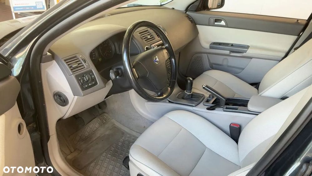 Volvo S40 2.0 Kinetic - 7