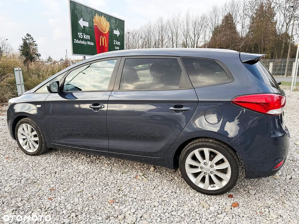 Kia Carens 1.6 GDI Fifa World Cup Edition - 7