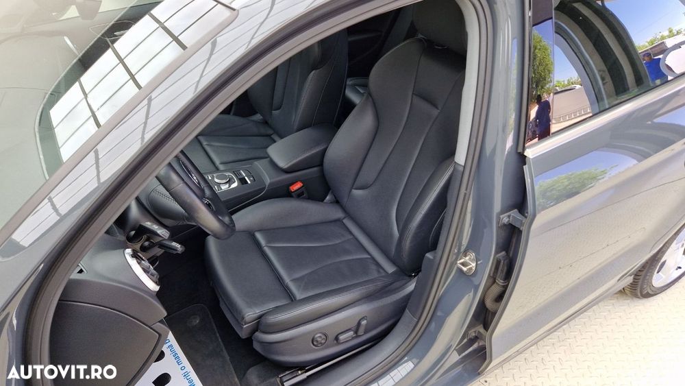 Audi A3 2.0 35 TDI S tronic quattro Sport - 12