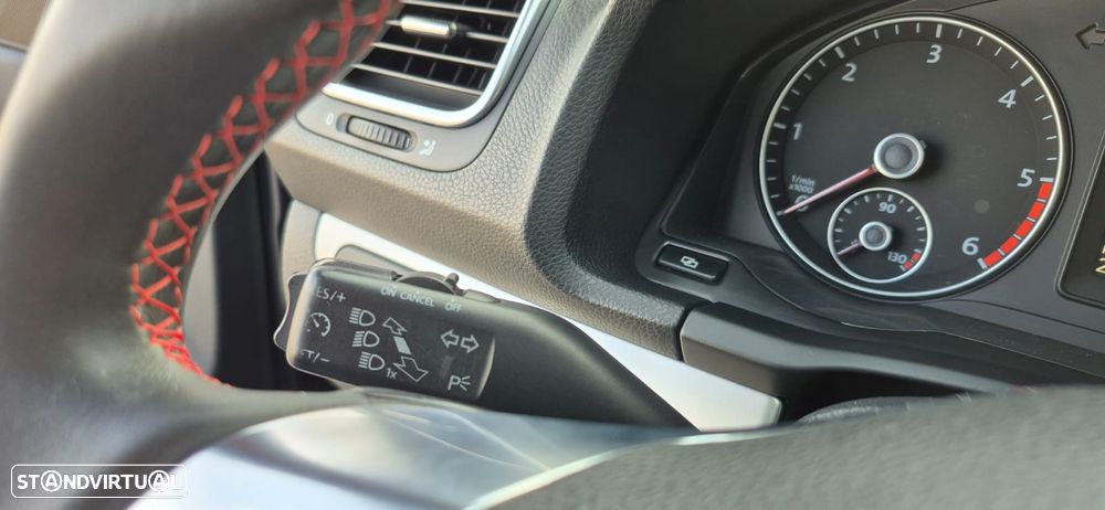 VW Scirocco 2.0 TDI Sport - 18