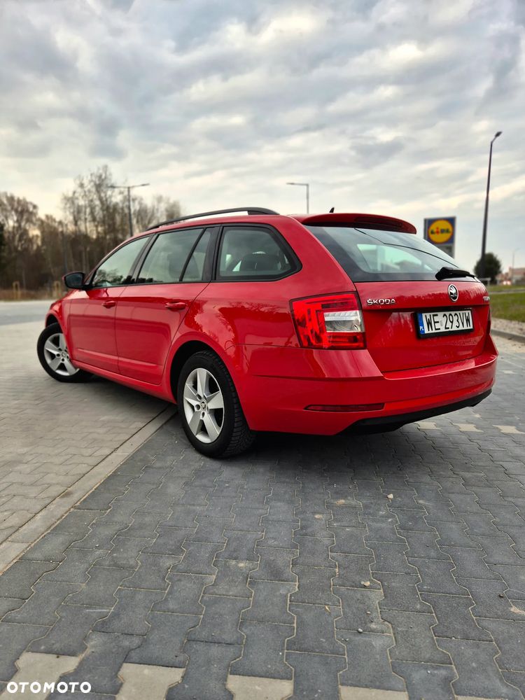 Skoda Octavia 1.6 TDI SCR Ambition - 3