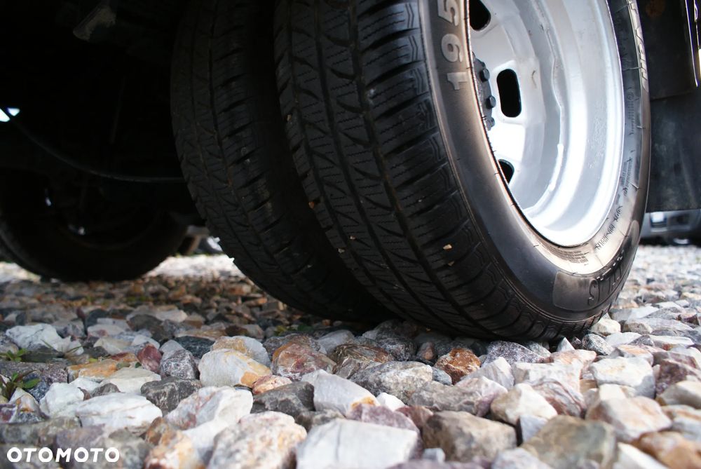 Iveco Daily 35c15 - 13