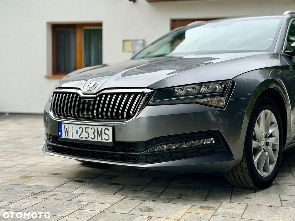 Skoda Superb 2.0 TDI SCR Ambition DSG - 27