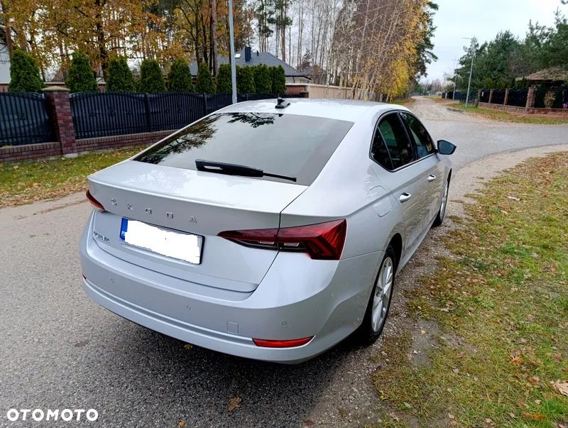 Skoda Octavia 1.5 TSI ACT Ambition - 8