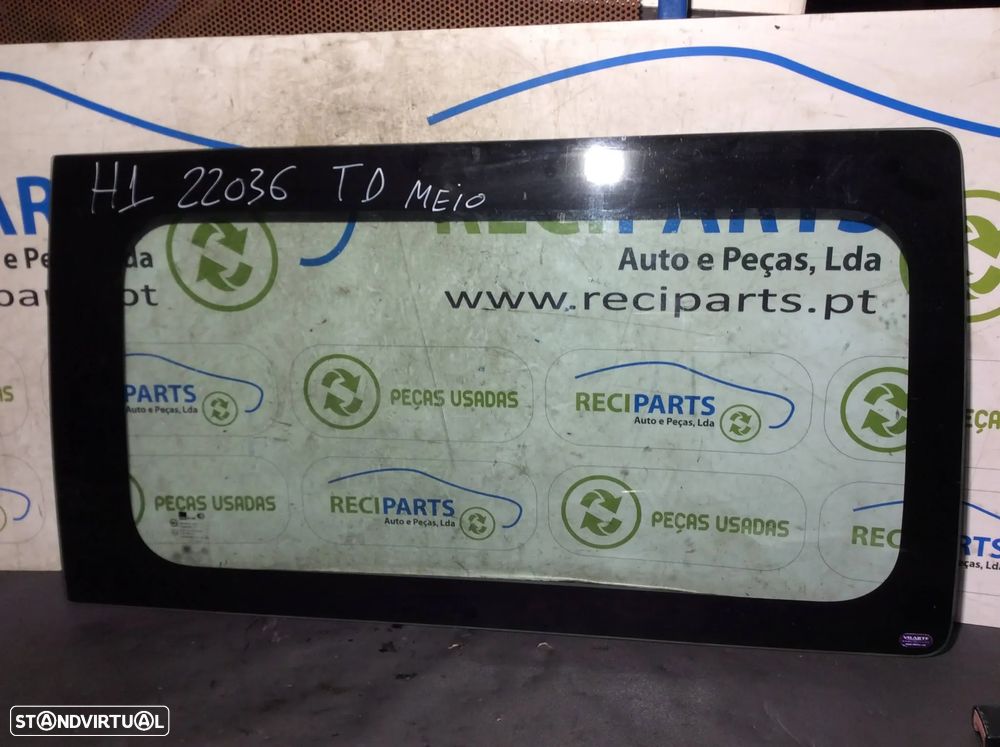 Vidro lateral direito Hyundai H1 - 1