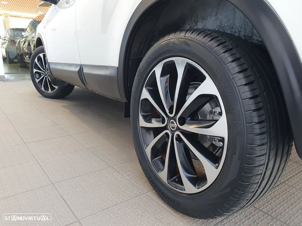 Nissan Qashqai 1.6 dCi Tekna Premium - 14