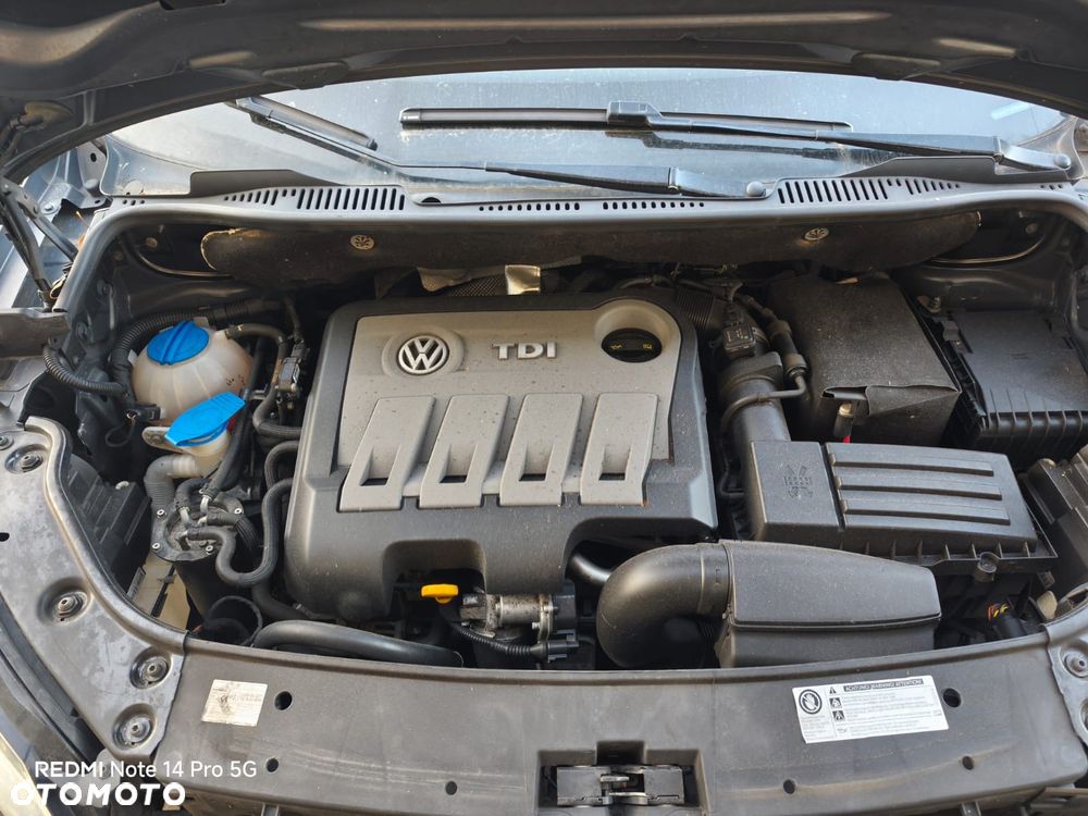 Volkswagen Touran 1.6 TDI DPF Comfortline - 16