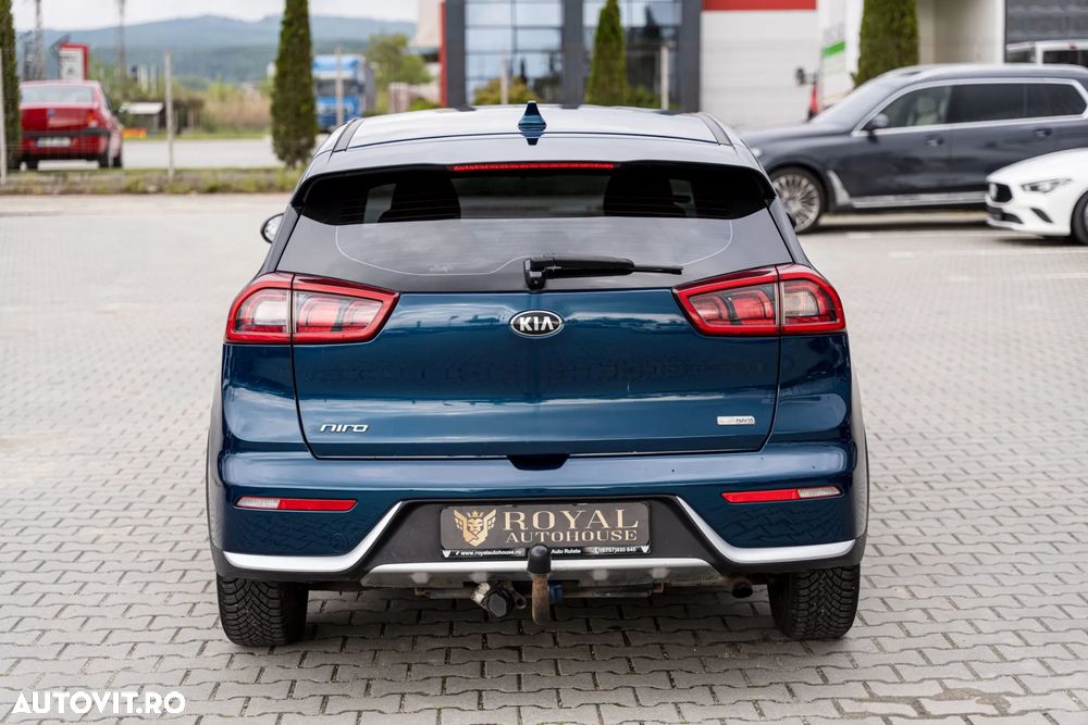 Kia Niro 1.6 GDI 2WD Aut. Spirit - 11