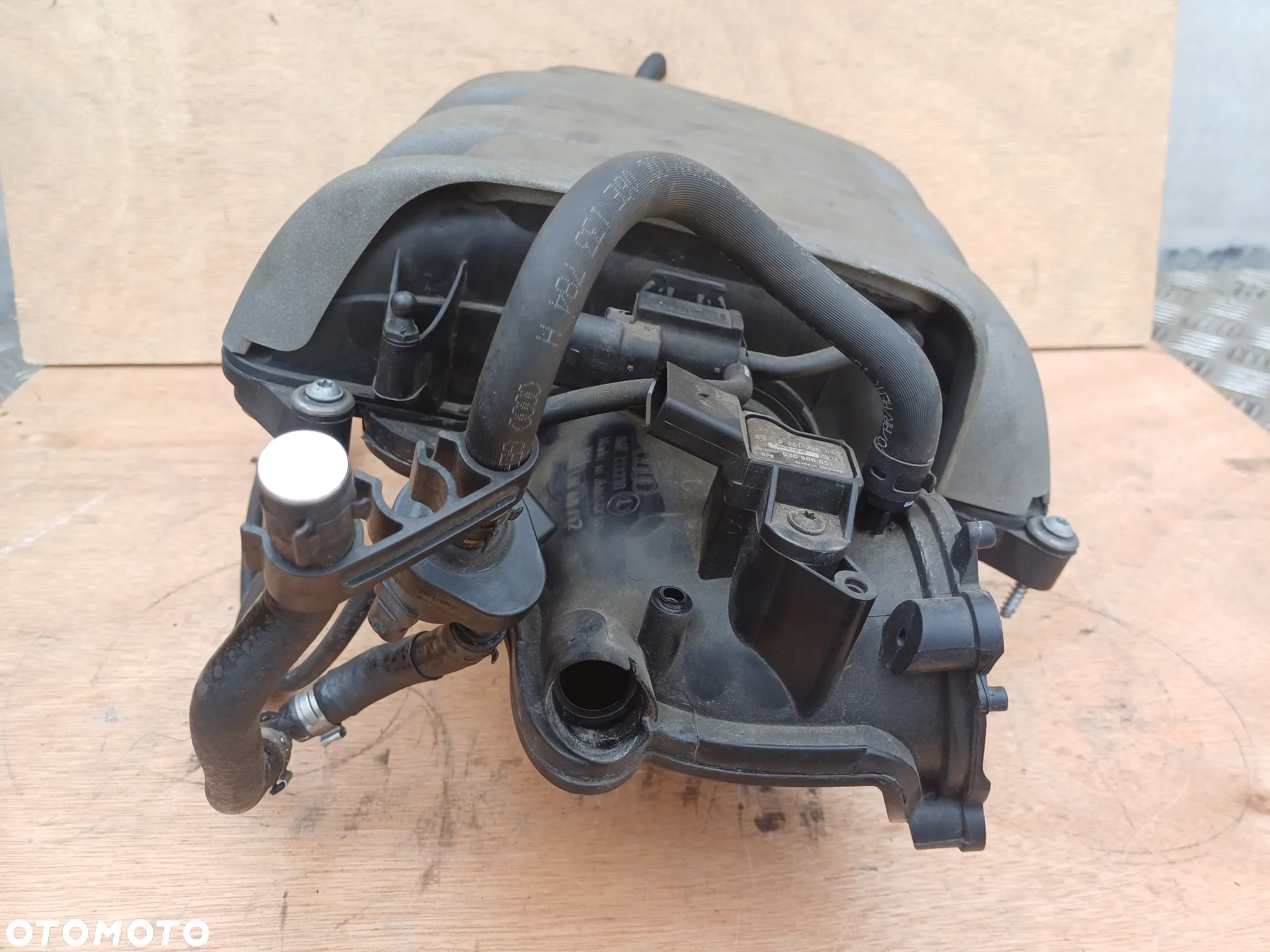 Kolektor ssacy Audi A5 3.2 FSI  06E133210L - 7