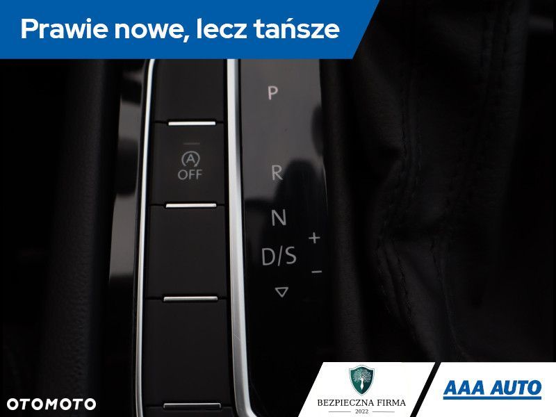 Volkswagen Passat - 24