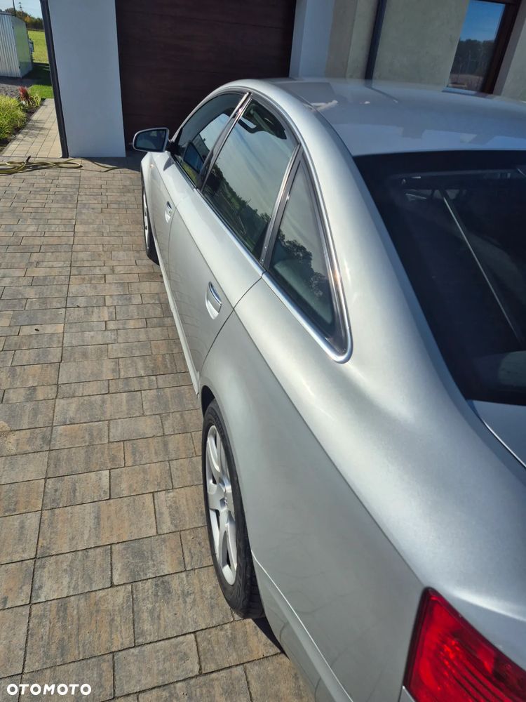 Audi A6 Limousine 2.4 Multitronic - 5