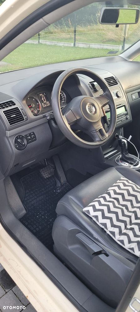 Volkswagen Touran 1.6 TDI DPF BlueMotion Technology DSG Life - 4