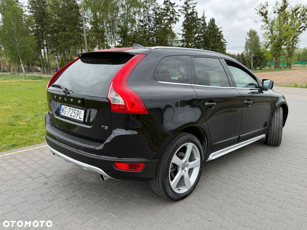 Volvo XC 60 T5 R-Design Summum - 6