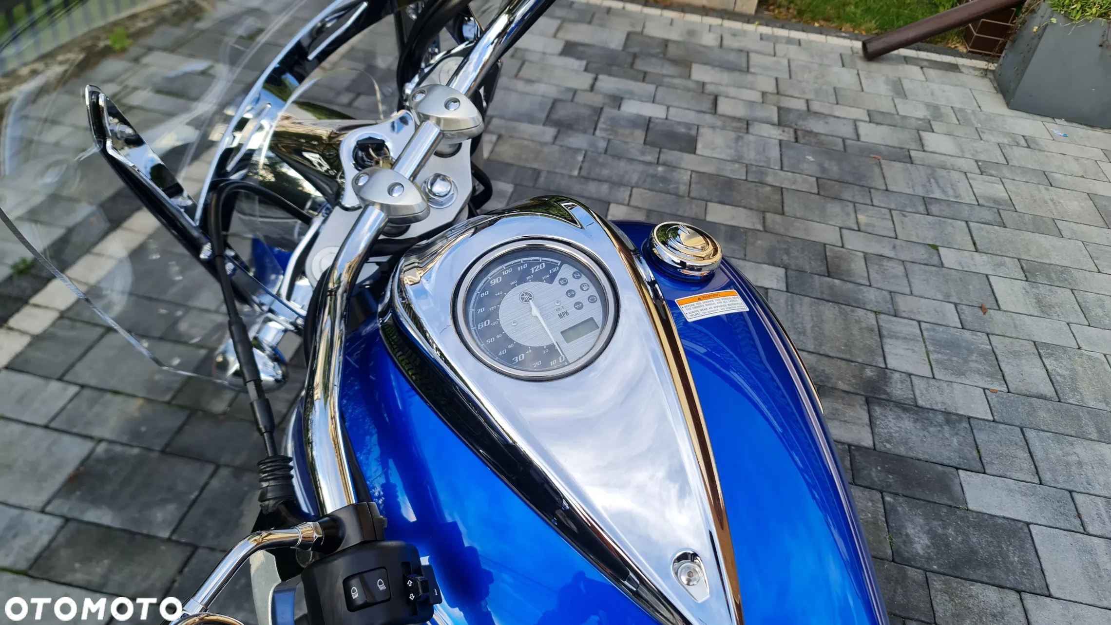 Yamaha XVS - 6