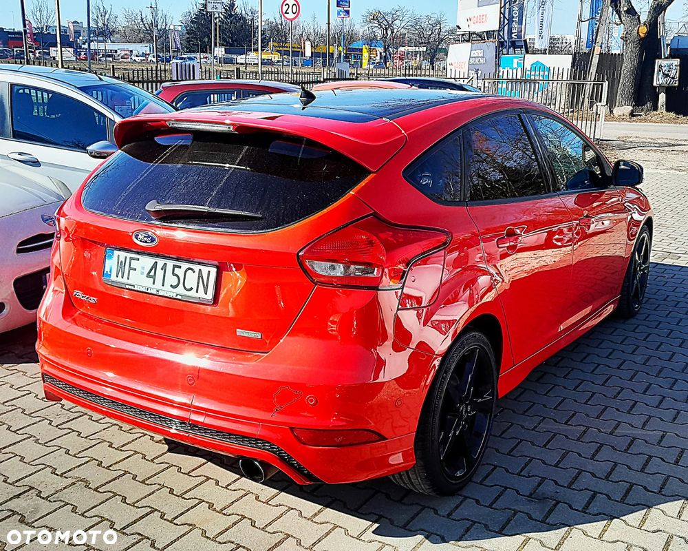 Ford Focus 1.5 EcoBoost STart-Stopp-System ST-LINE - 4