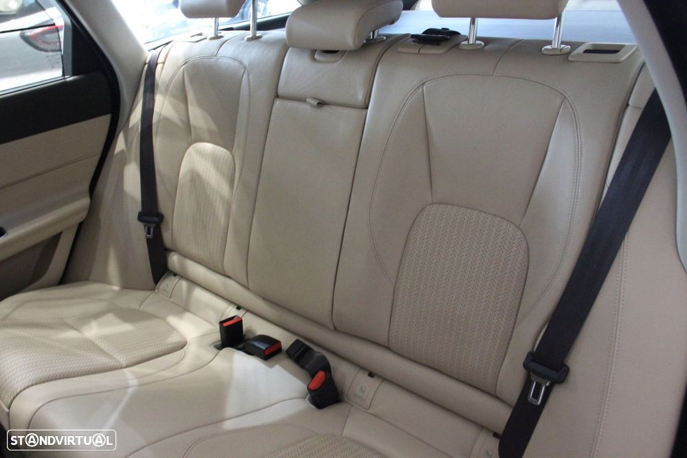 Jaguar XF Sportbrake 2.0 D Prestige Aut. - 10