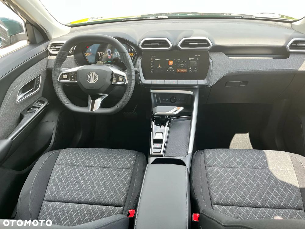 MG ZS 1.5 HEV+ Standard - 14