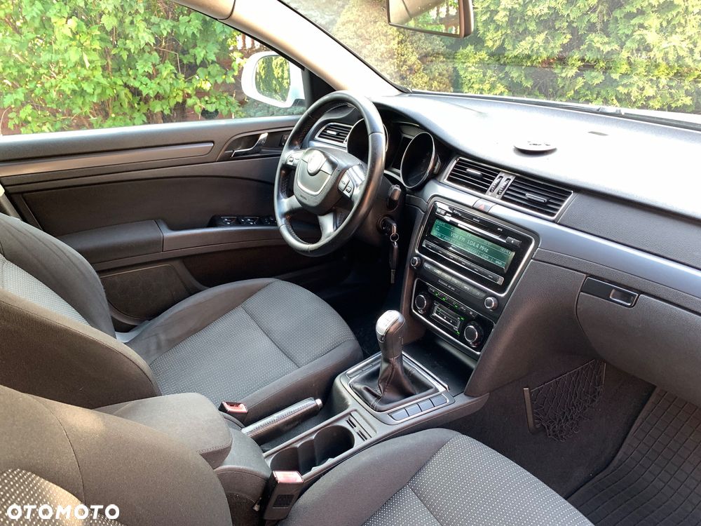 Skoda Superb 2.0 TDI Family - 6